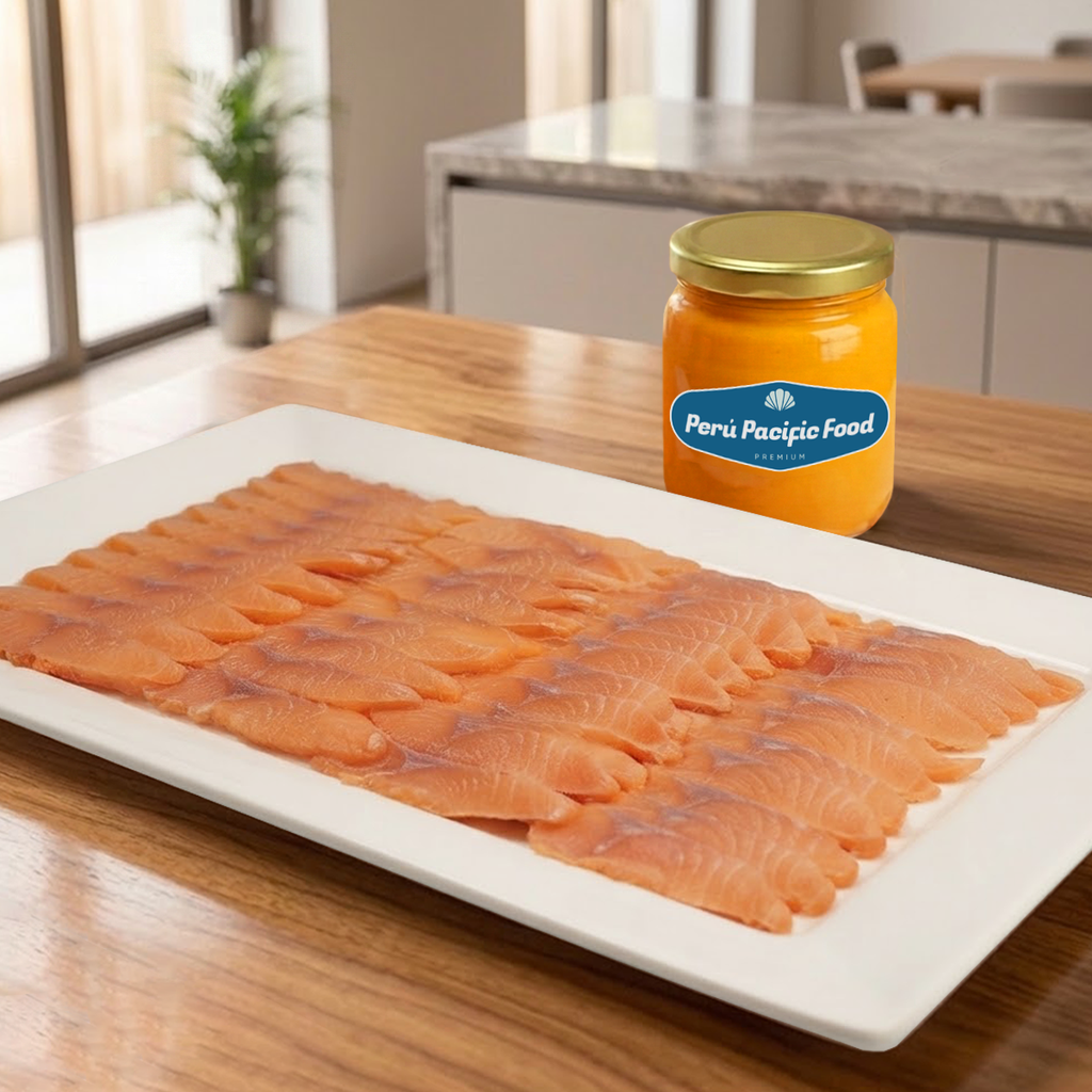 Tiradito de Salmón al Ají Amarillo